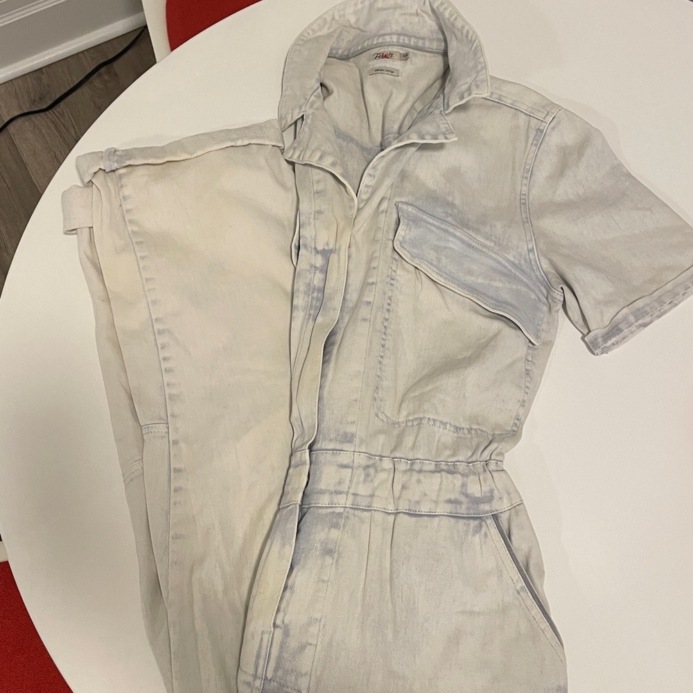 Faherty Blythe Jumpsuit - light indigo wash